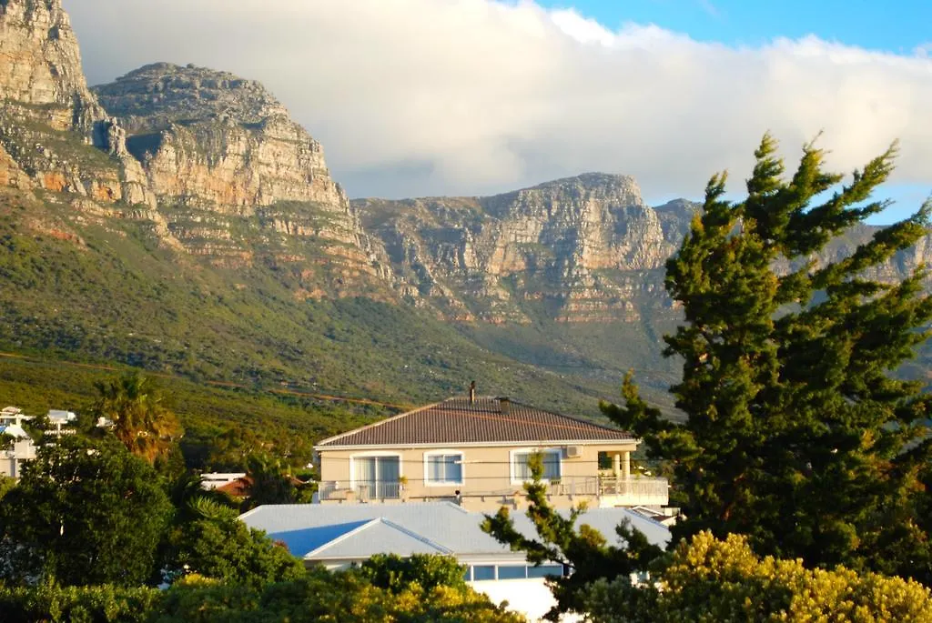 Guest house Villa Surprise Guesthouse Cape Town