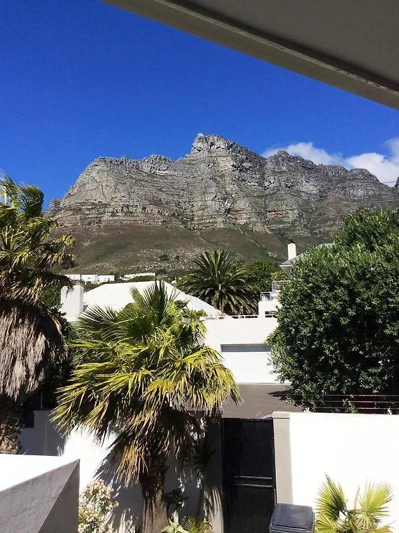 Villa Surprise Guesthouse Cape Town 4*,