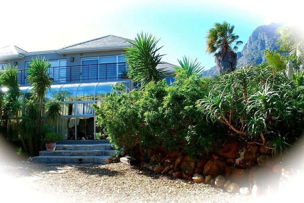 Villa Surprise Guesthouse Cape Town 4*,