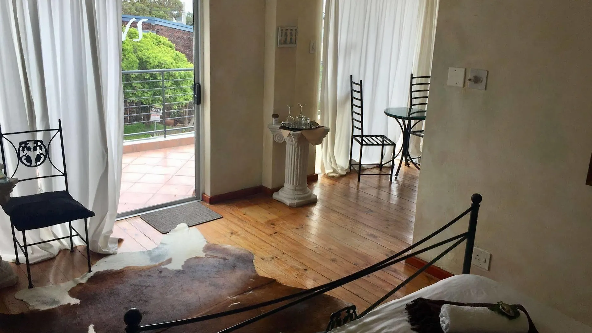 Villa Surprise Guesthouse Cape Town
